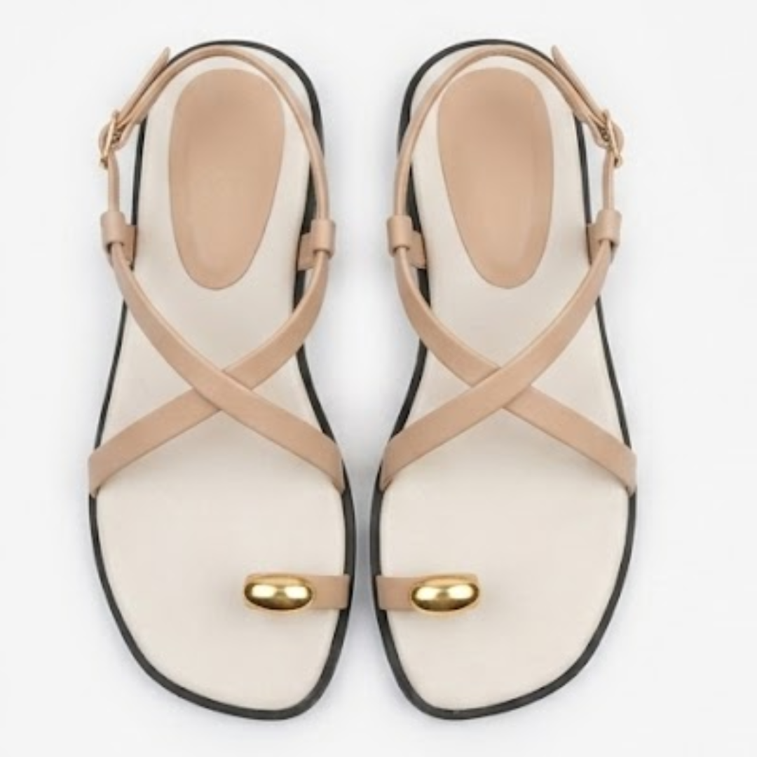 Women’s Strappy Flat Toe-Ring SandalsStyle