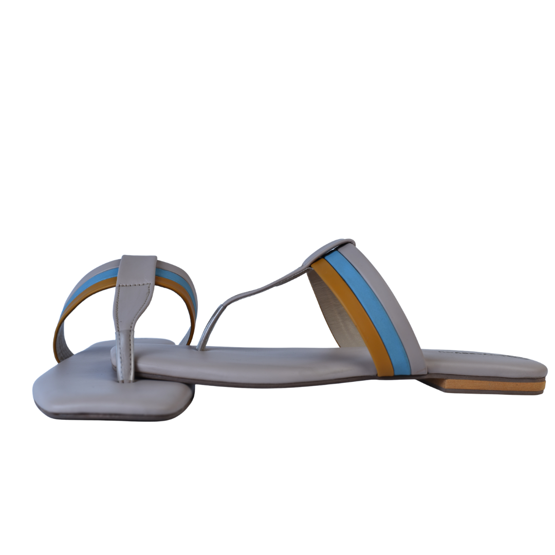 Flat sandal with premium quality