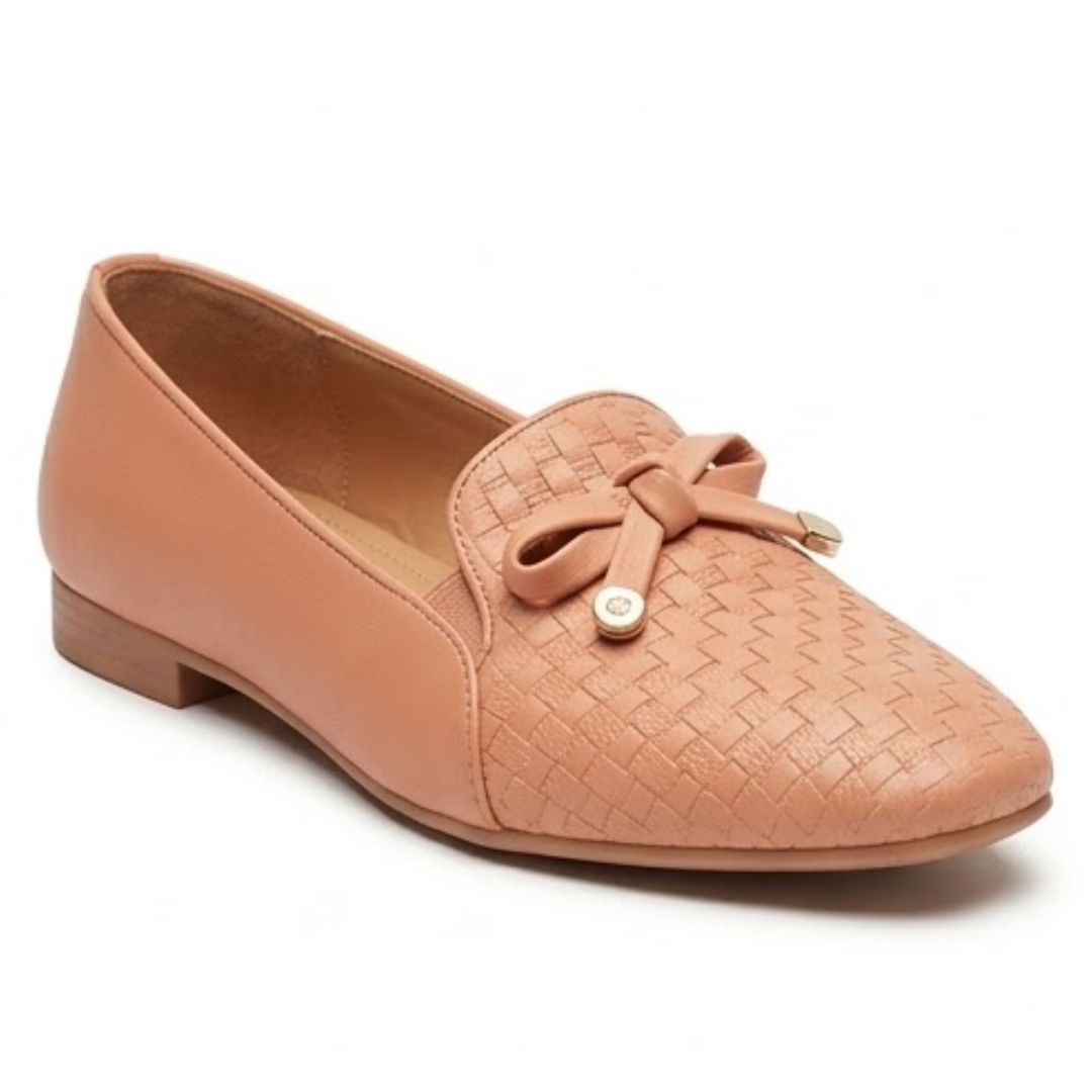 Flat shoes with premium quality